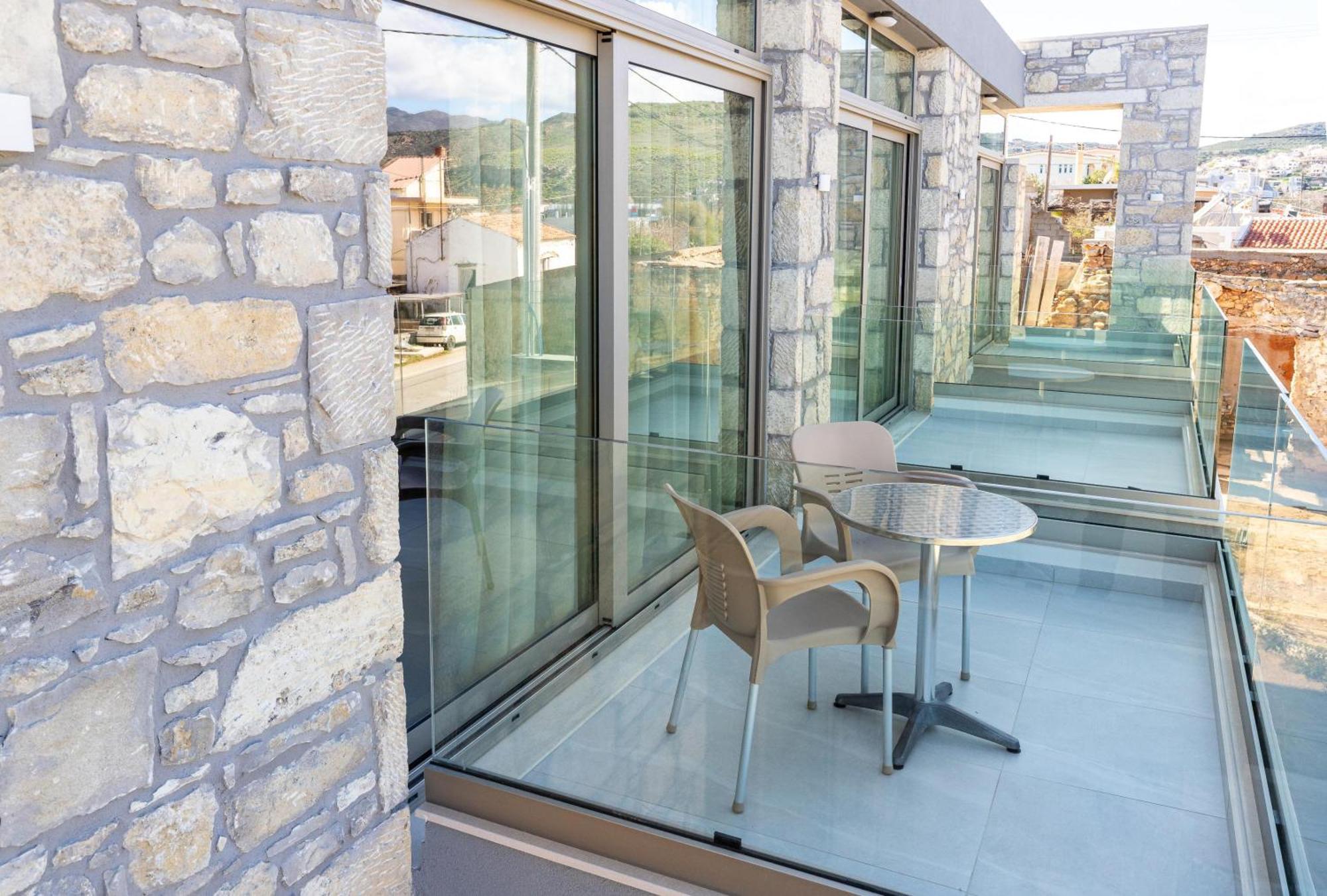 Achatis Apartments With Sea View Kolimvárion Luaran gambar